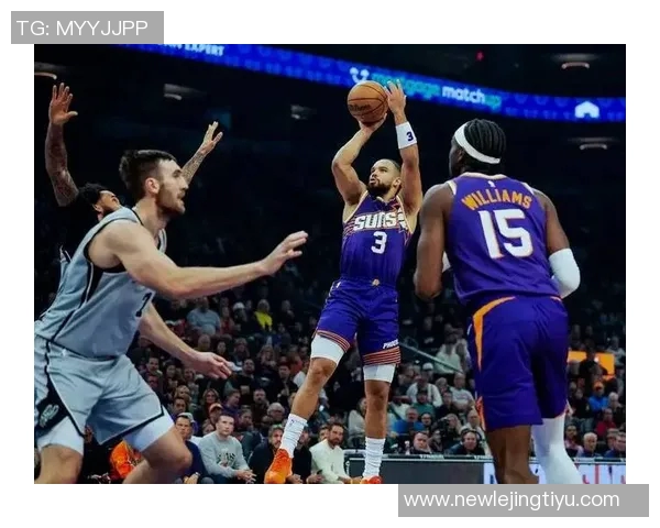 布克谈古德温篮板技巧我和狄龙对此进行了深入讨论